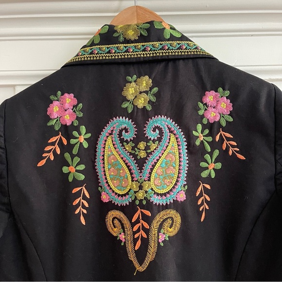 Johnny Was Embroidered Trench Coat Large Black Paisley Floral - Picture 8 of 9